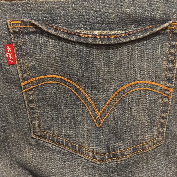 NWT Levi 524 skinny jeans size 33x32 - Picture 4 of 7